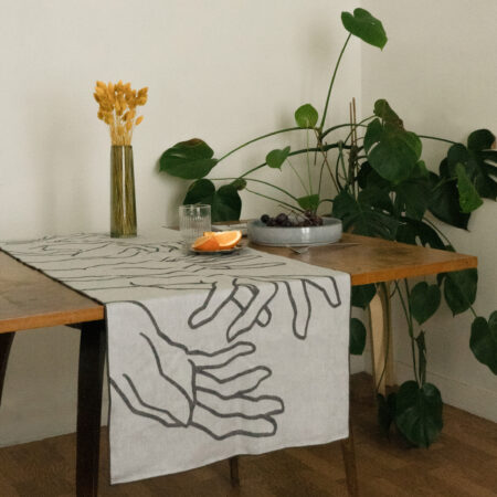 Chemin de table Manos réversible en jacquard 50 x 210