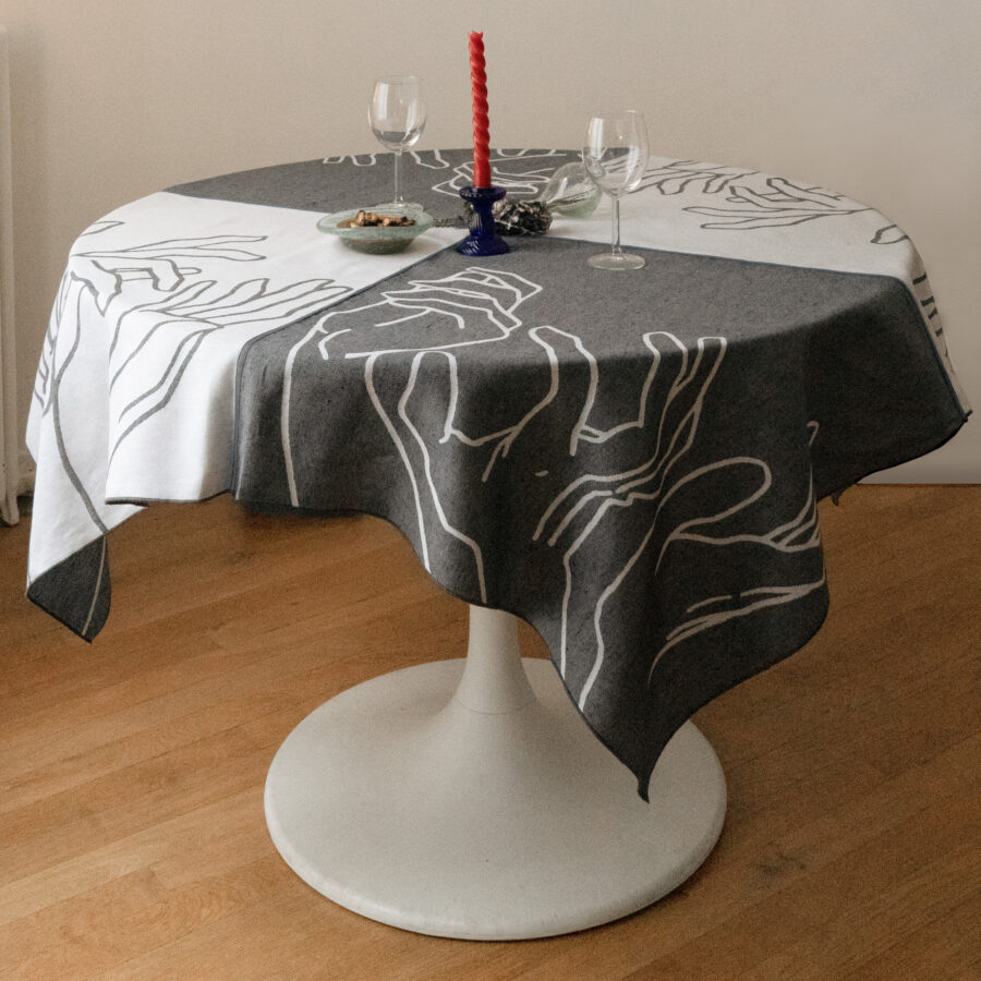 Mantel Manos reversible en jacquard 130 x 140 · Bies gris - Imagen 2